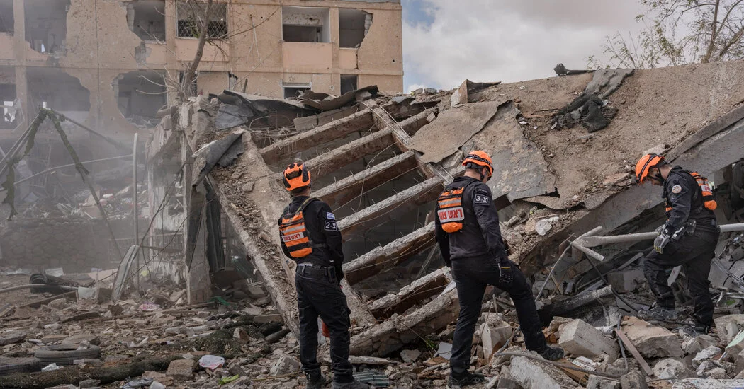 Iranian missiles strike southern Israel near nuclear facility, injuring about 175