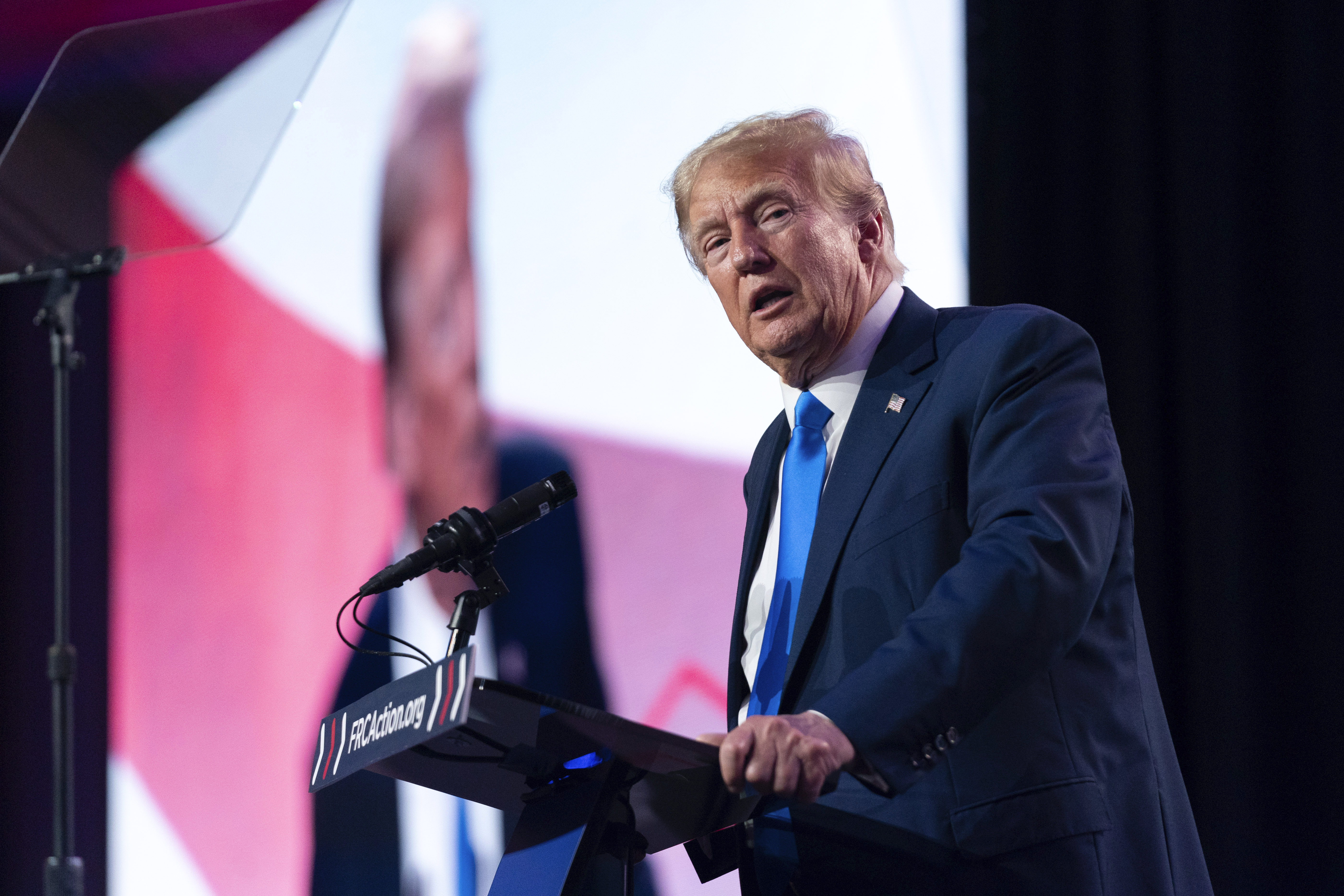 California Democrats Launch Campaign to Remove Trump from State Ballot