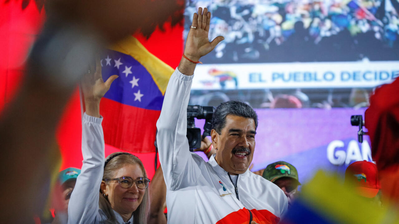 Venezuelans Assert Sovereignty in Referendum on Guyana Territory