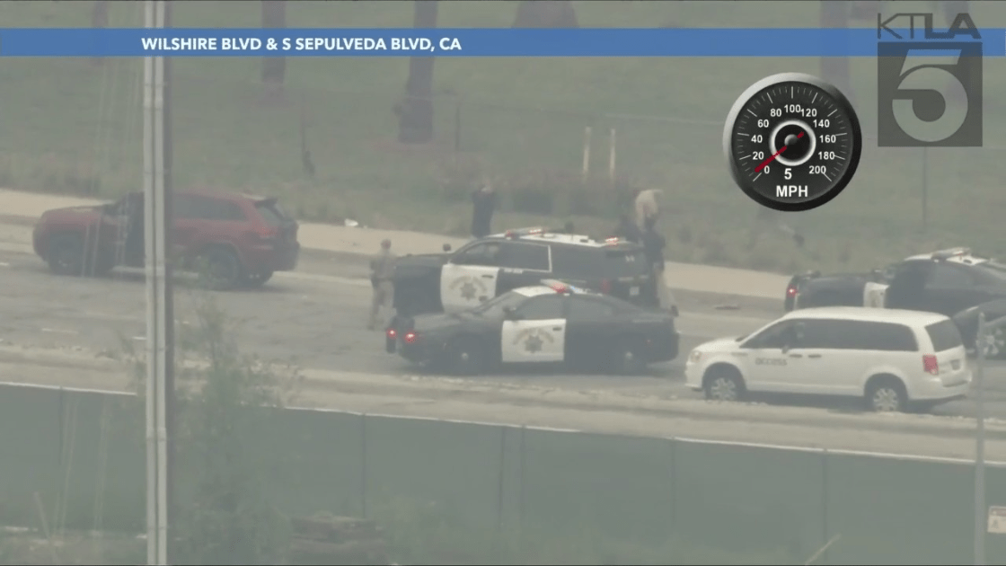 Featured image for Suspect in Custody After High-Speed Chase and Assault on L.A. County Deputy.