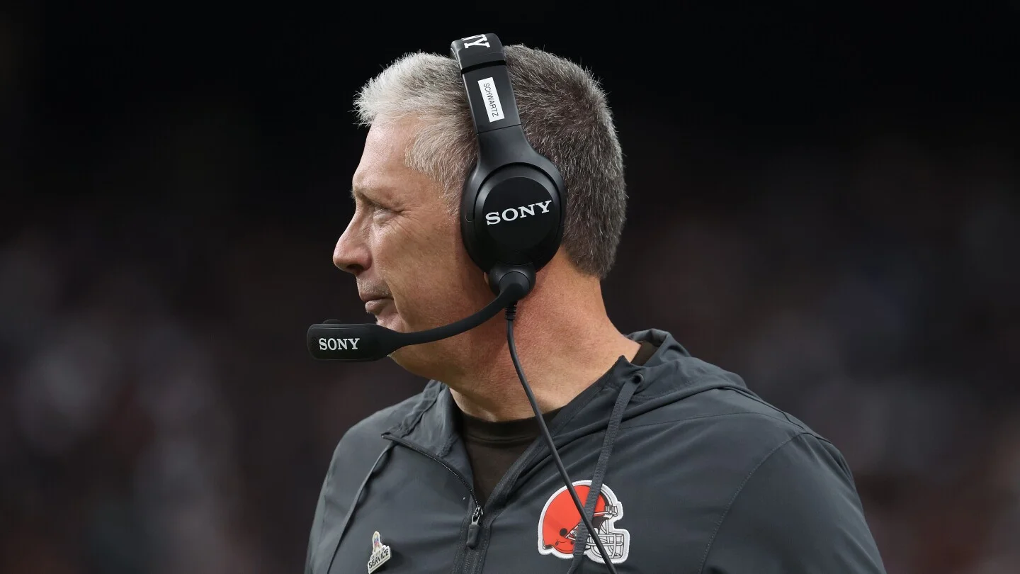Schwartz Leaves Browns, Expected to Sit Out 2026