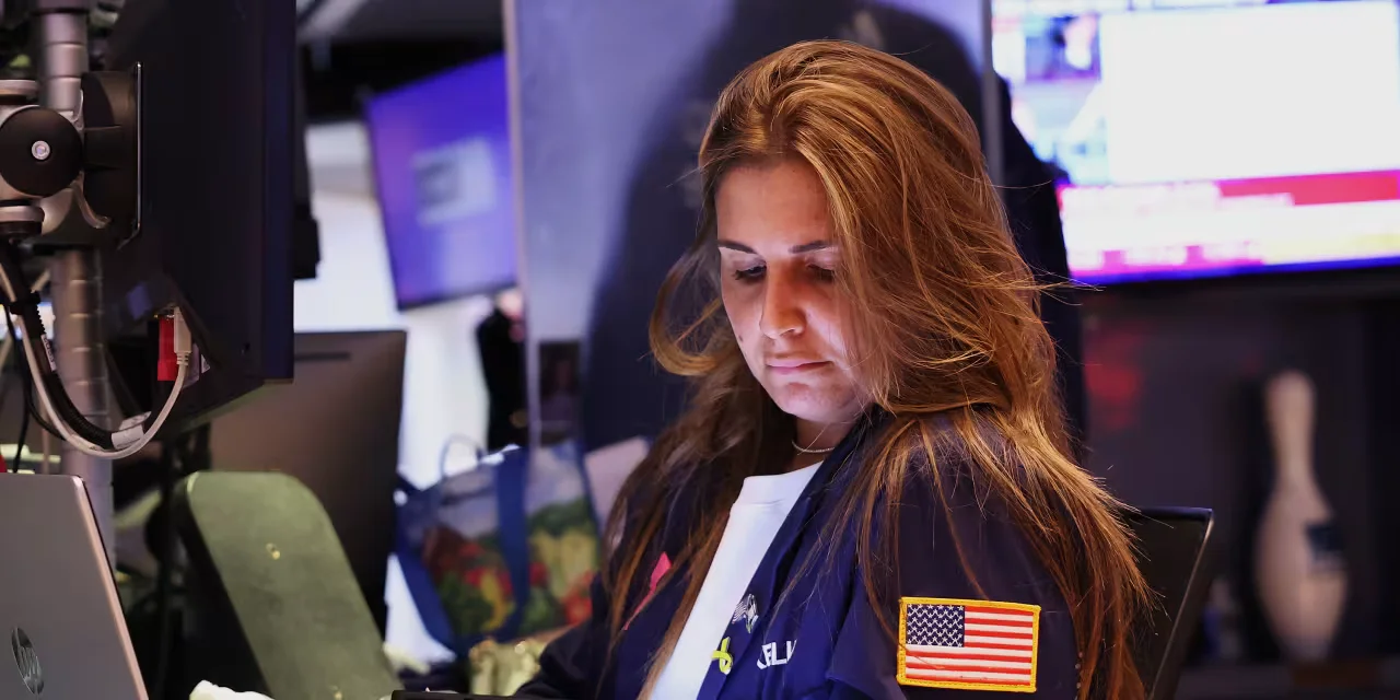 Major Stock Movers: Apple, Tesla, Boeing, and More