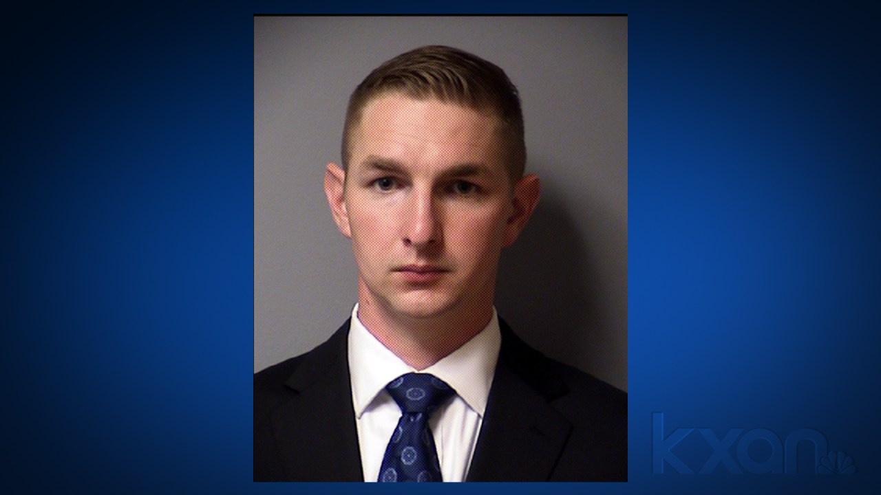 Jury selection struggles lead to mistrial motion in APD officer murder case.