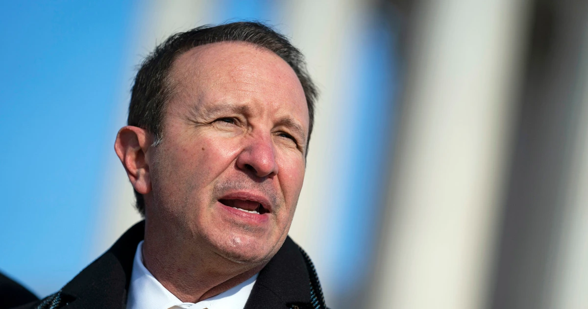 Featured image for Louisiana Governor Jeff Landry Intervenes in LSU Football Coaching Decisions