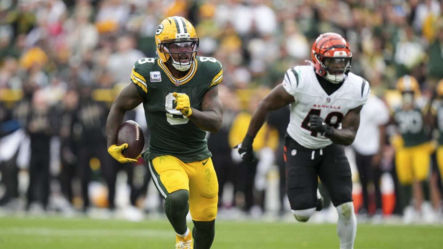 Featured image for Josh Jacobs Overcomes Illness to Shine in Big Win