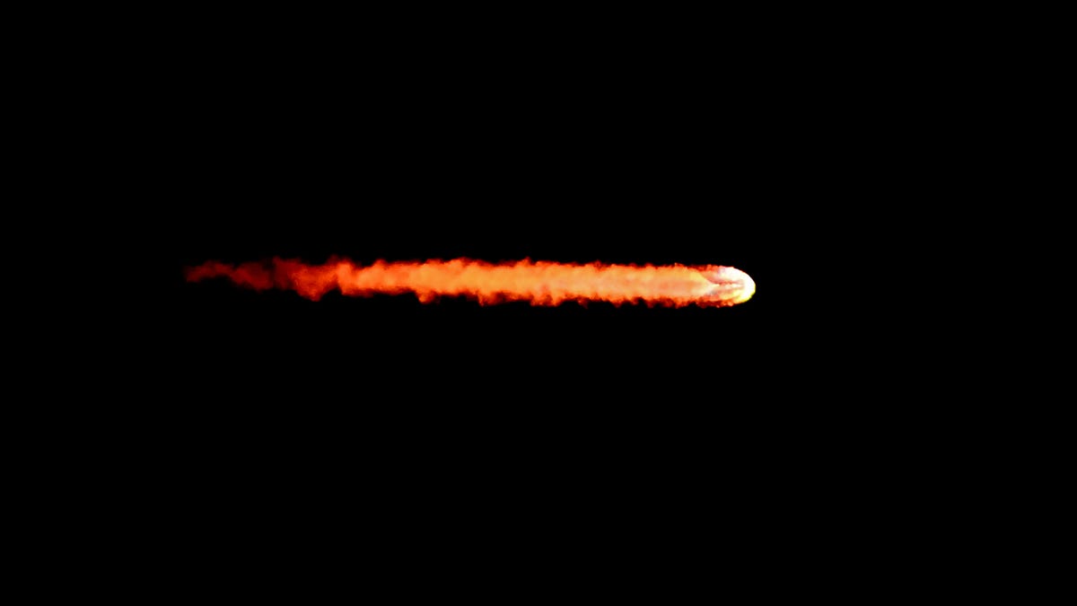 "SpaceX's Record-Breaking Starlink Launch Marks 60th Mission from Florida's Space Coast"