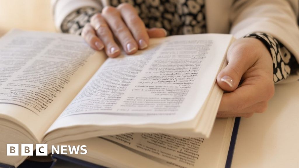 Featured image for "Merriam-Webster Announces Authentic as Word of the Year for 2023"