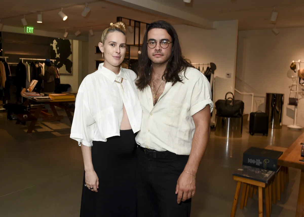 Featured image for "Rumer Willis & Derek Richard Thomas Spark Parental Debate with Baby Louetta's Controversial Choice"