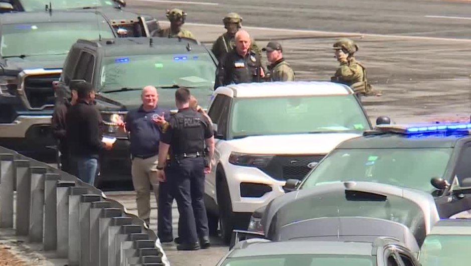 Featured image for Maine authorities make arrest in connection to 4 dead in Bowdoin and 3 shot on I-295.