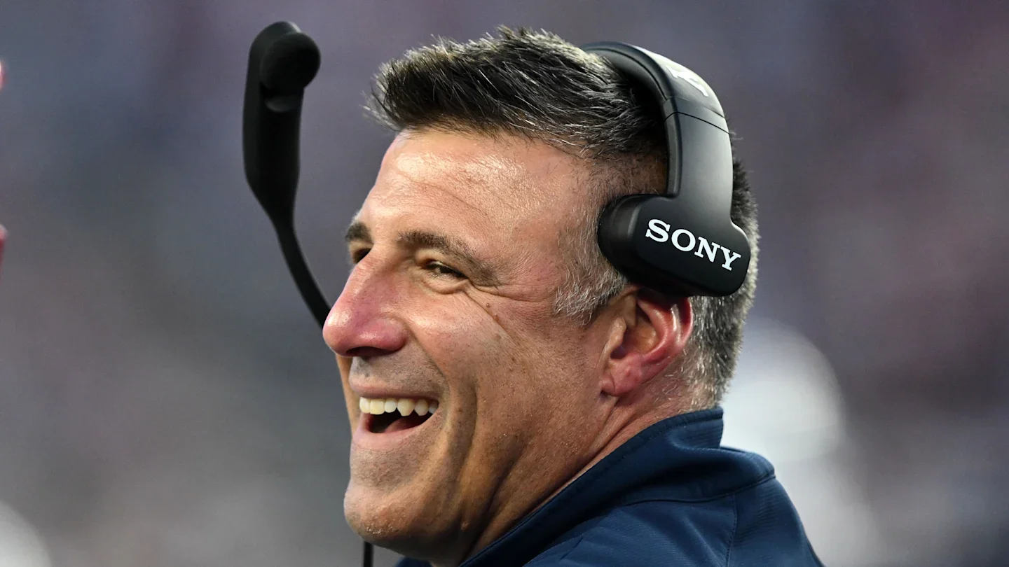 Patriots and Titans Face Off in Key Week 7 Clash