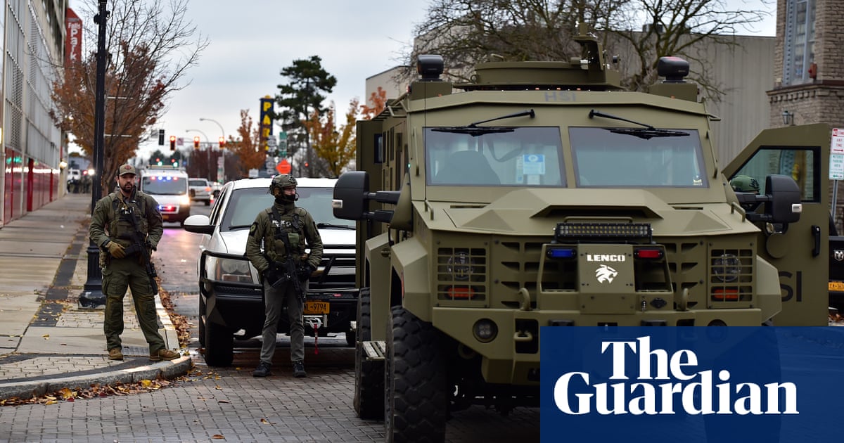 Featured image for Tragic Rainbow Bridge explosion claims lives in Niagara Falls