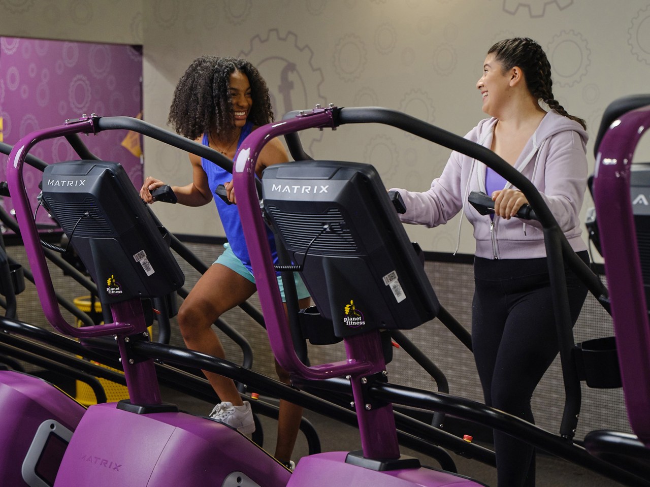 Free Summer Fitness Passes for High Schoolers at Planet Fitness and Local Gyms.