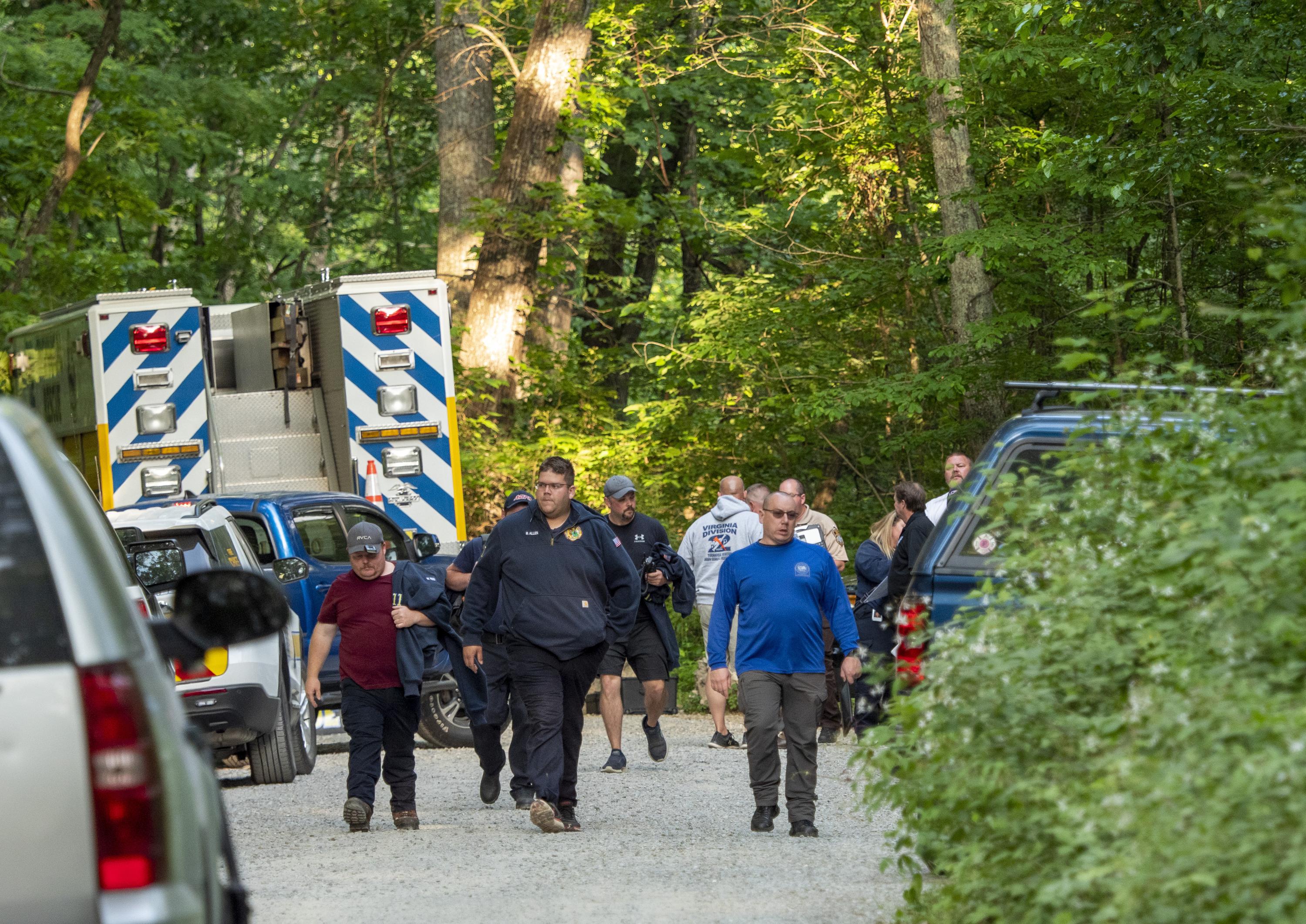 Small plane crash near DC leads to fatalities and security scare.