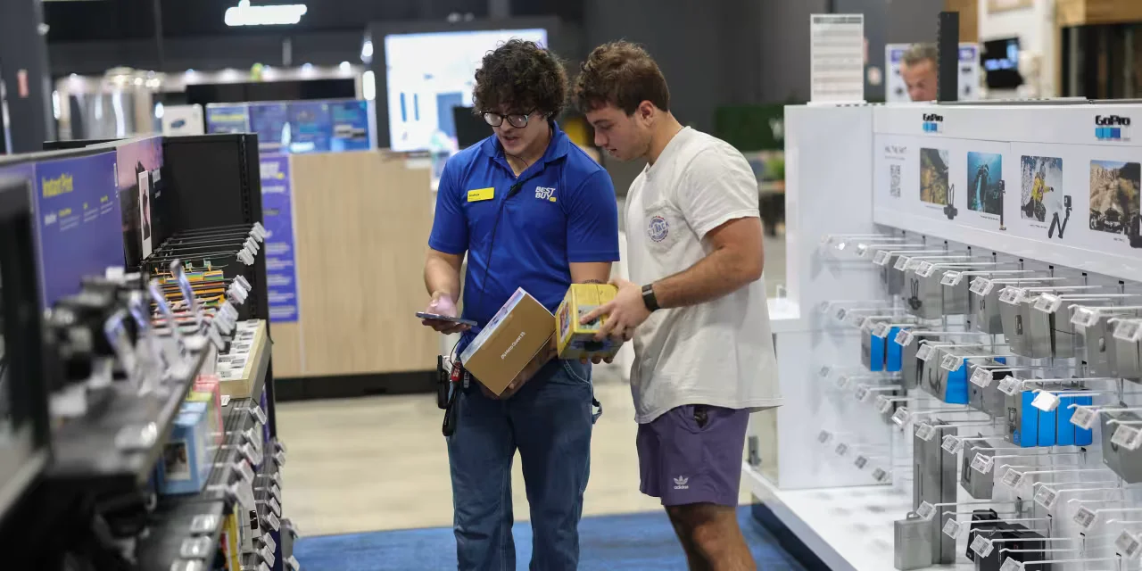 Tariffs Push Prices Up Across U.S., Fed Beige Book Finds