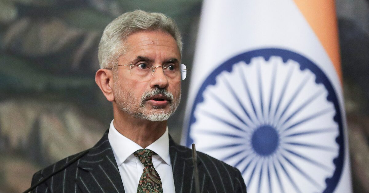 India and Russia explore free trade deal and investment guarantees.