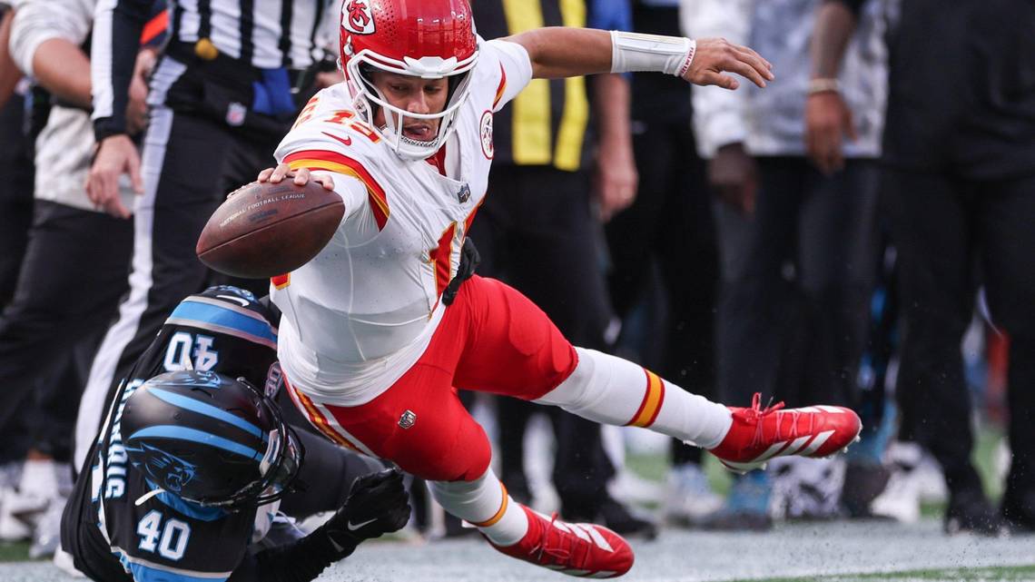 Mahomes and Reid See Star Potential in Panthers' Bryce Young