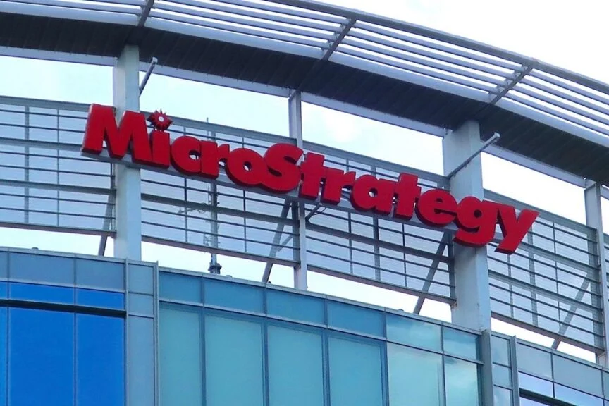 MicroStrategy's Bold Moves Propel Stock and Bitcoin Surge