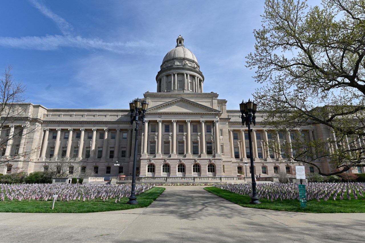 Kentucky becomes Second Amendment sanctuary state with new bill passage.