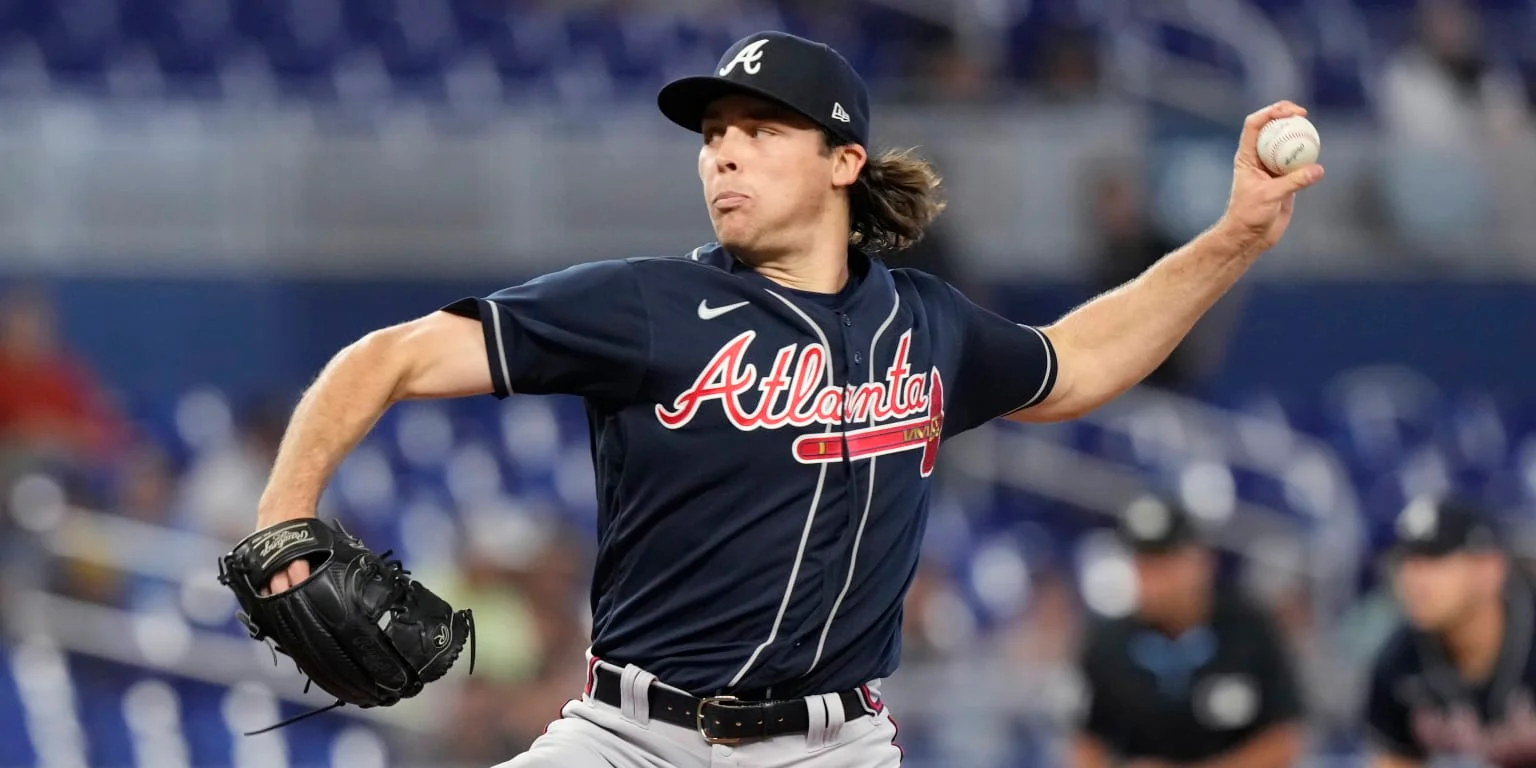 Braves complete sweep of Marlins in successful road trip.