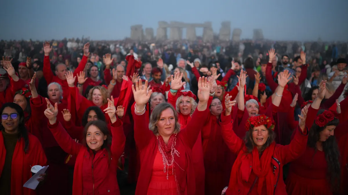 Stonehenge's Summer Solstice Draws Thousands for Annual Celebration