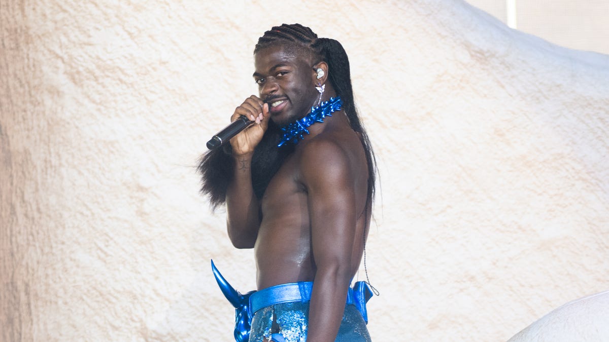 Featured image for Lil Nas X's Stage Encounter: Dodging a Thrown Sex Toy