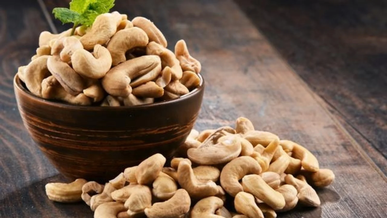 The Truth About Cashews: Debunking Myths.