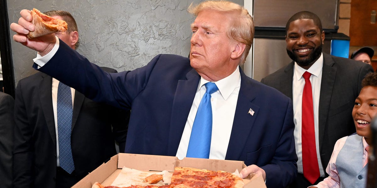 "Trump's Pizza Politics Cause Controversy"