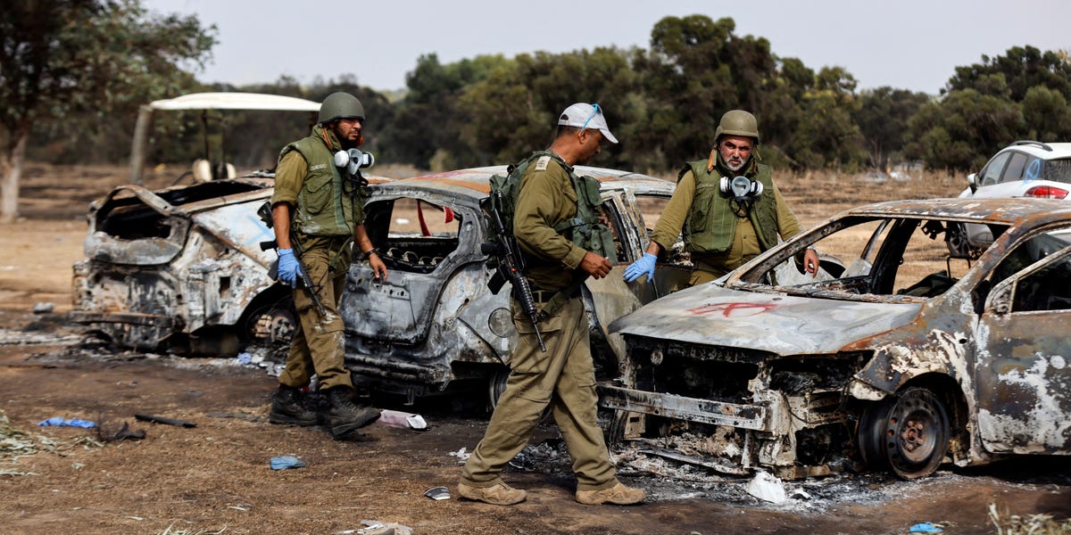 Featured image for Israel's Ceased Monitoring of Hamas Radio Comms Preceded Attacks, Reveals NYT