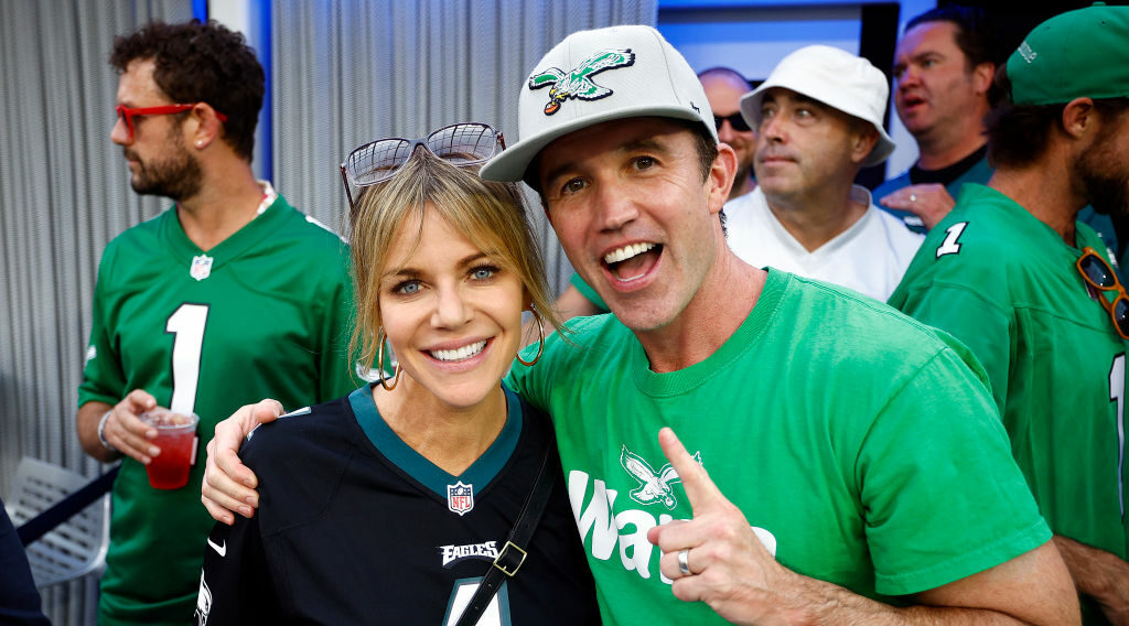 Featured image for "Rob McElhenney Prioritizes Eagles Playoff Game Over Emmy Awards"