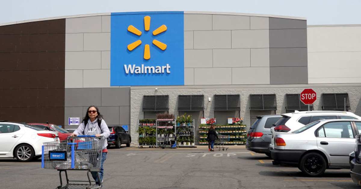 Featured image for Walmart and Small Stores Face Challenges Amid SNAP Benefit Uncertainty