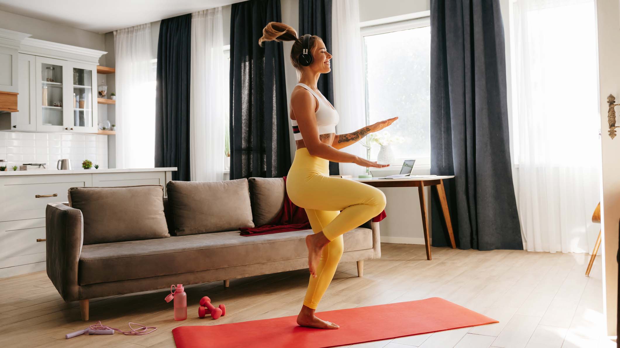 10-Minute Indoor Walking Post-Meal to Boost Health and Manage Blood Sugar