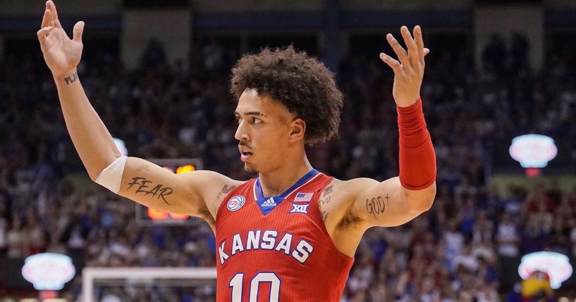 "Kansas Dominates NCAA Tournament First Round and Advances to Face Arkansas"