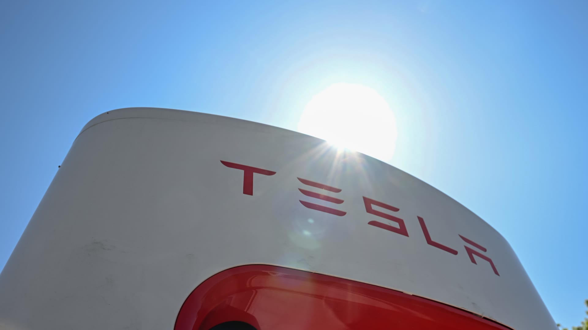 Tesla's Charging Partnerships with Ford and GM Boost EV Industry.