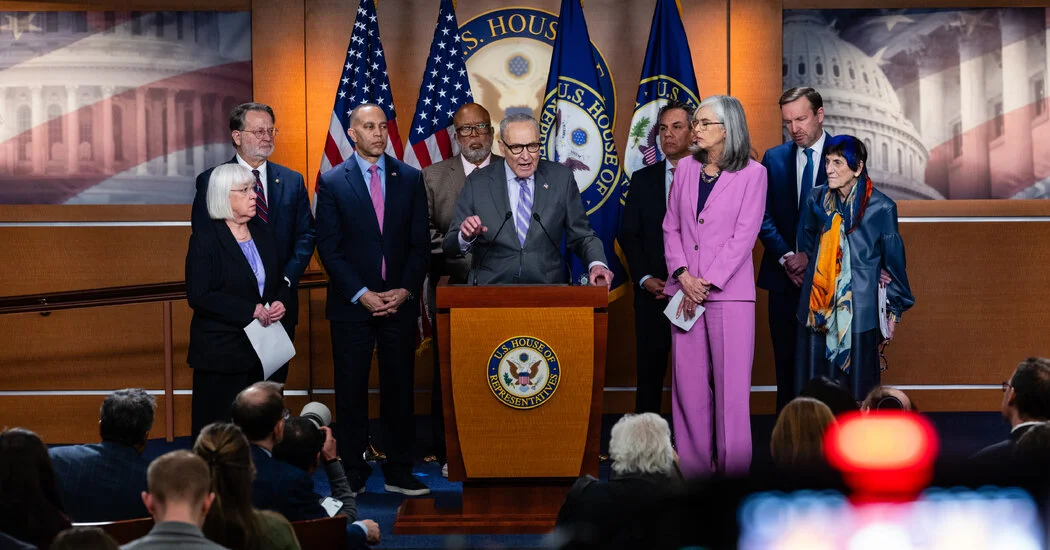 Democrats push for stricter oversight of immigration agents as DHS funding looms