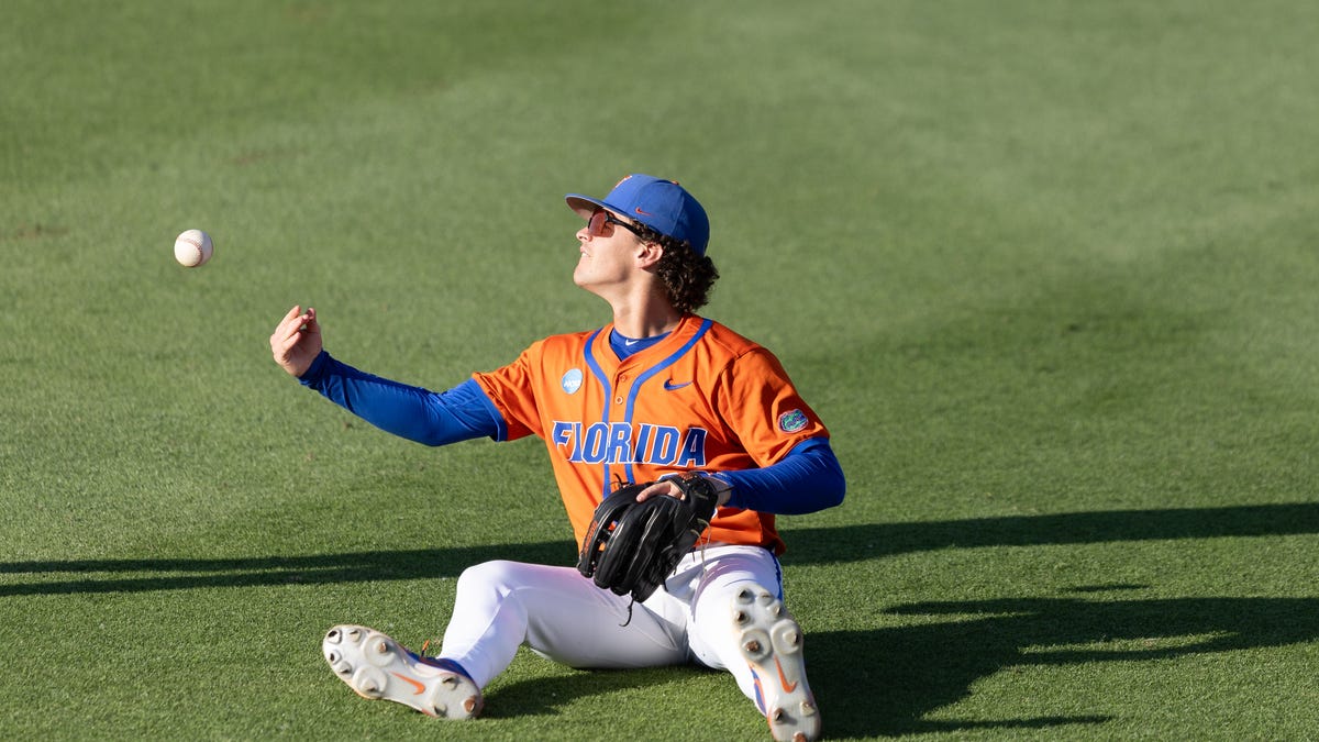 Featured image for "How to Watch Florida vs Nebraska Baseball: NCAA Tournament TV & Streaming Info"