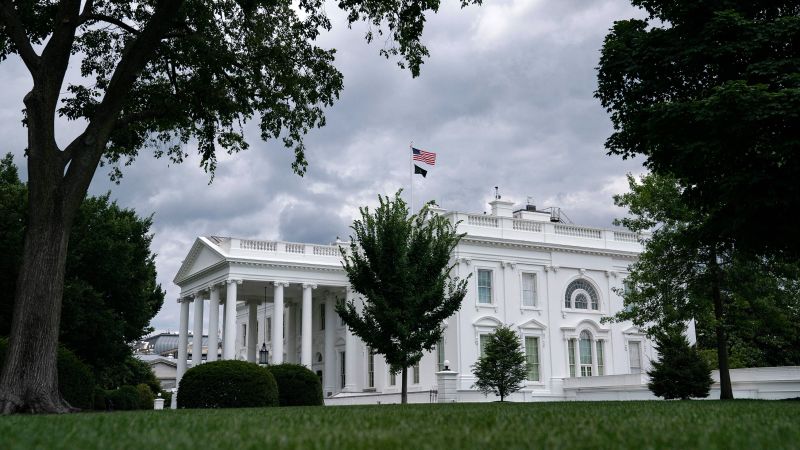 White House Urges Congress for Short-Term Funding to Avoid Shutdown