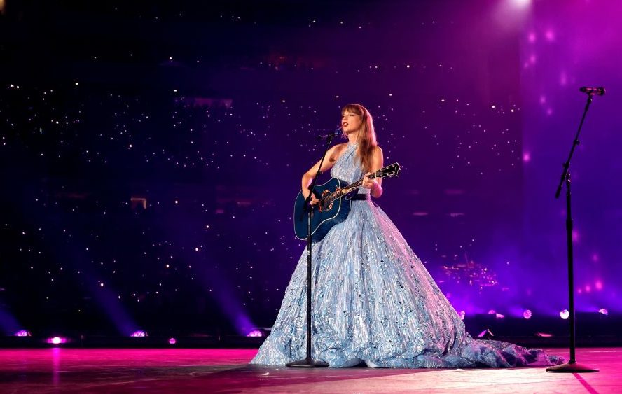Featured image for Taylor Swift's 'Eras Tour' Concert Film to Premiere in Los Angeles
