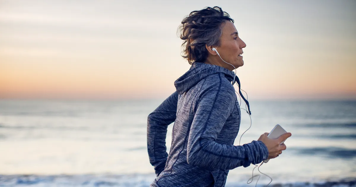 "Effortlessly Incorporate Exercise into Your Daily Routine with These Dos and Don'ts"