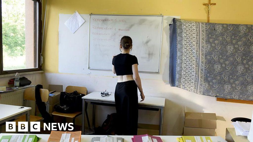 Featured image for Low Voter Turnout Blocks Italian Citizenship Referendum