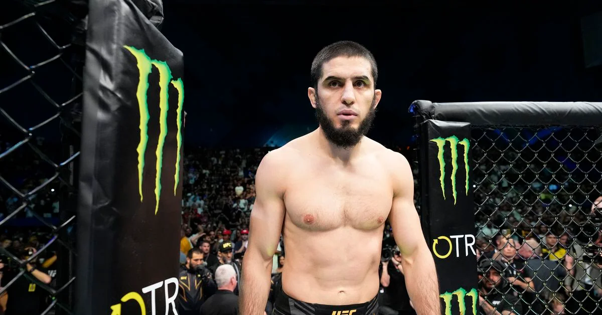 Islam Makhachev seeks new challenge after Dariush's loss to Oliveira.