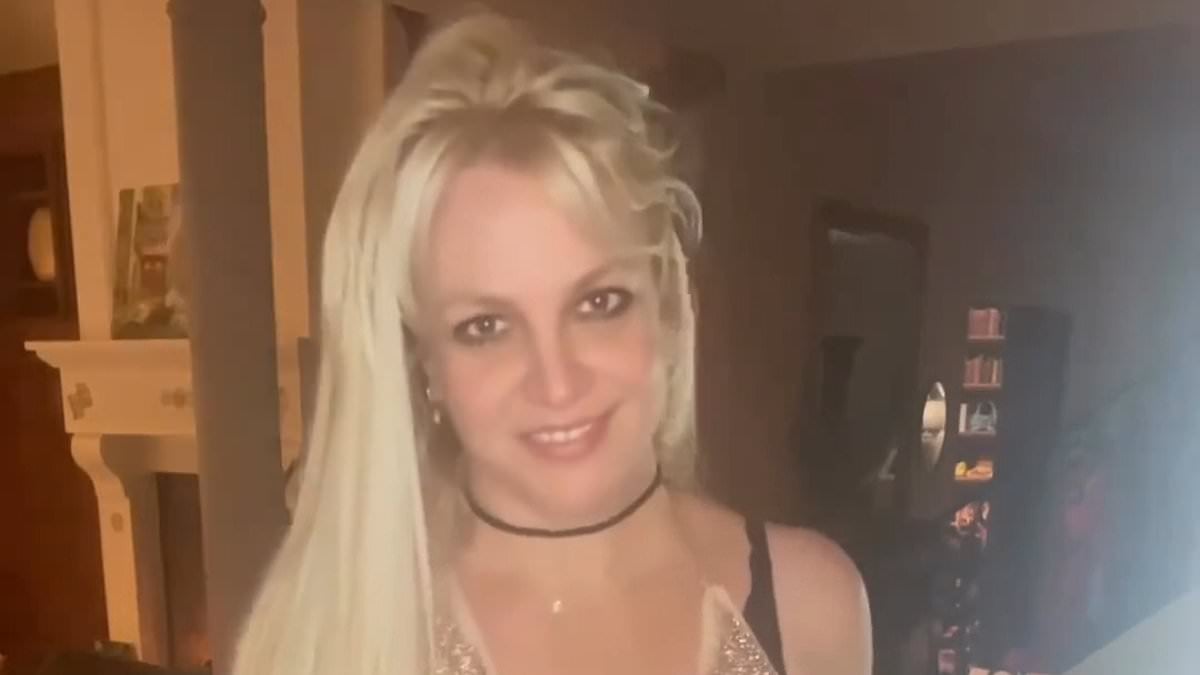 Featured image for "Britney Spears' Rep Denies Ban from Luxury Venue as Singer Embraces Making People Uncomfortable"