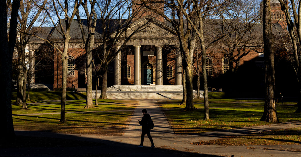 Featured image for "Harvard Reinstates Standardized Testing Mandate for Admissions"
