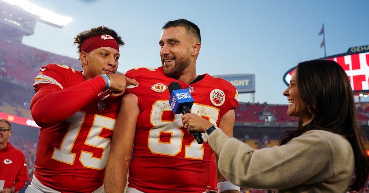 "Chiefs and Ravens Dominate Week 8 NFL Power Rankings"
