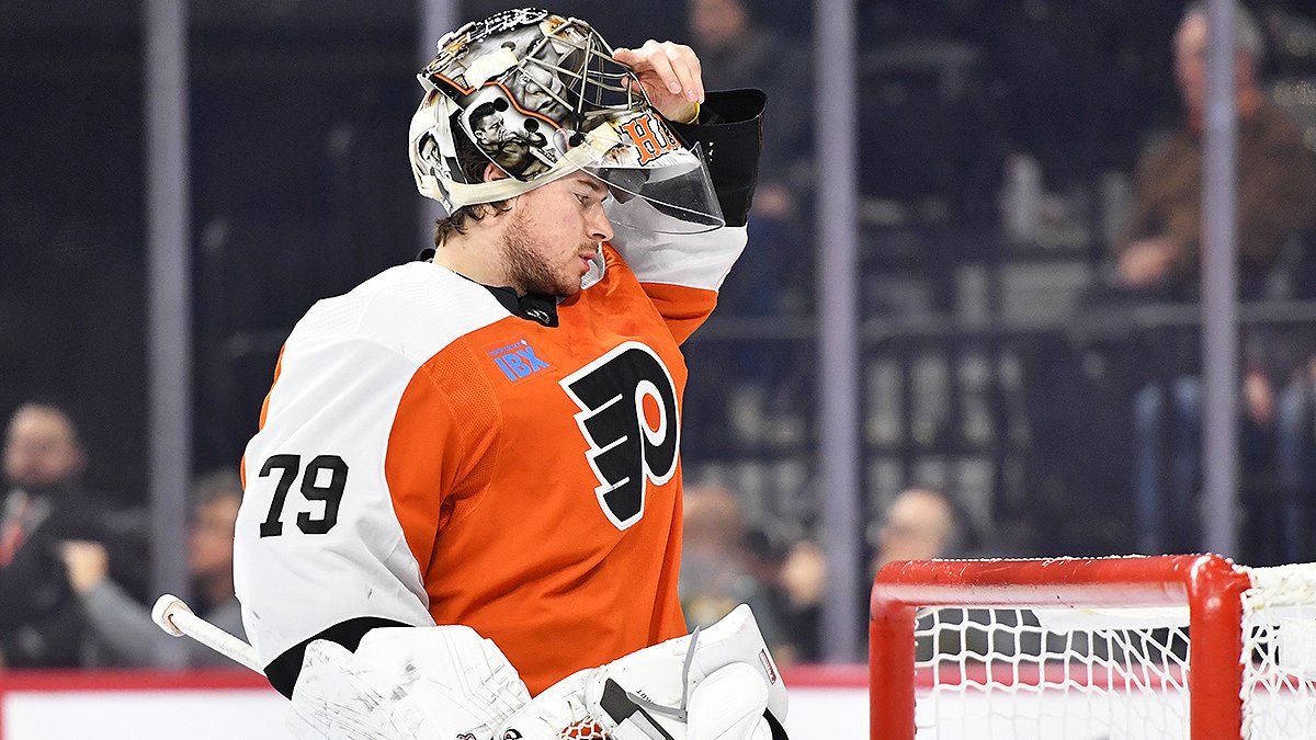 "Flyers Goalie Carter Hart Takes Indefinite Leave for Personal Reasons"