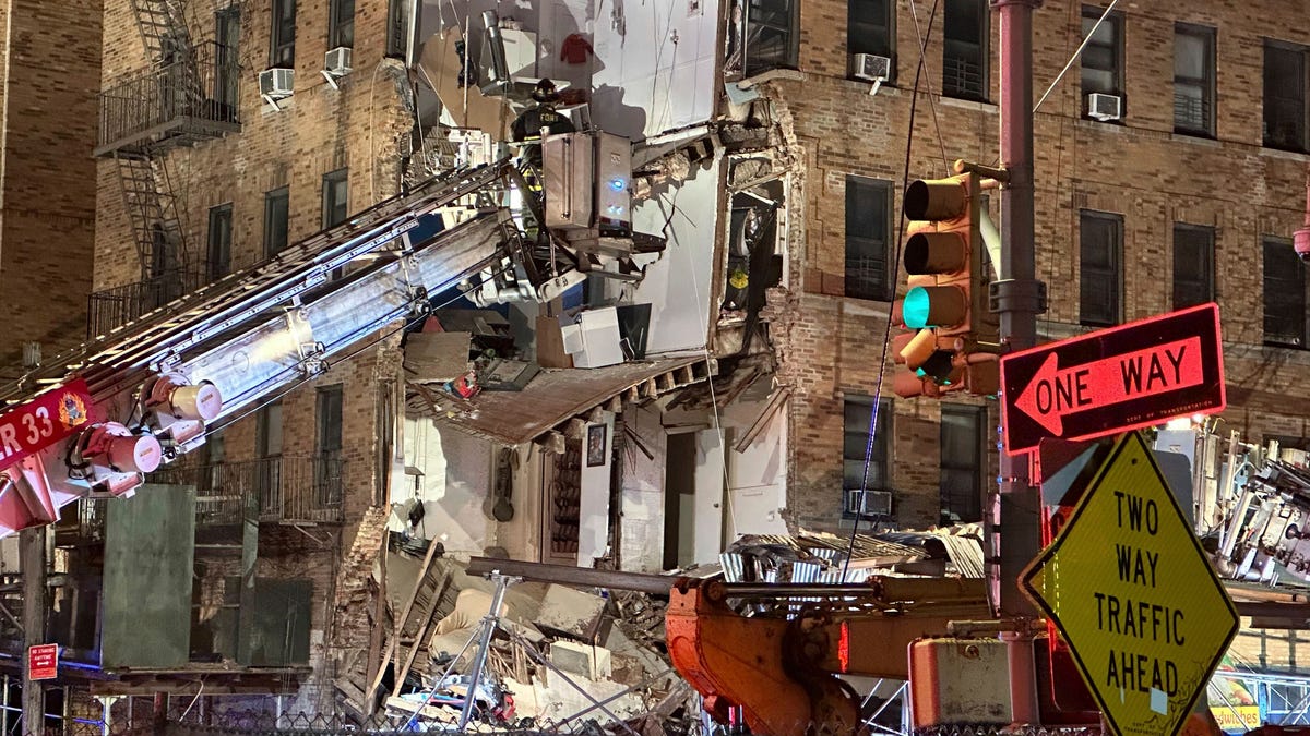 Bronx Building Collapse: Investigation Reveals Safety Concerns and Displacement of Over 140 People