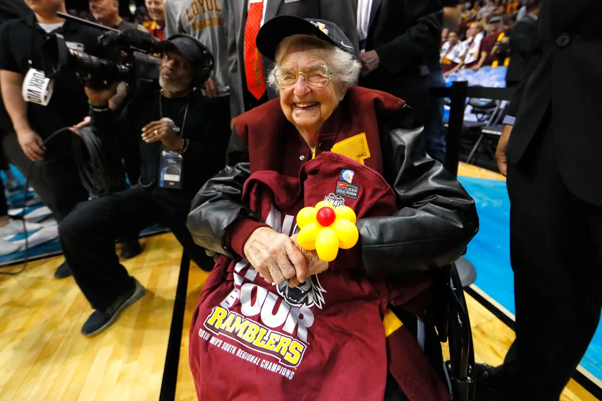 Featured image for Loyola Chicago Mourns the Passing of Sister Jean, Beloved Icon and Friend at 106