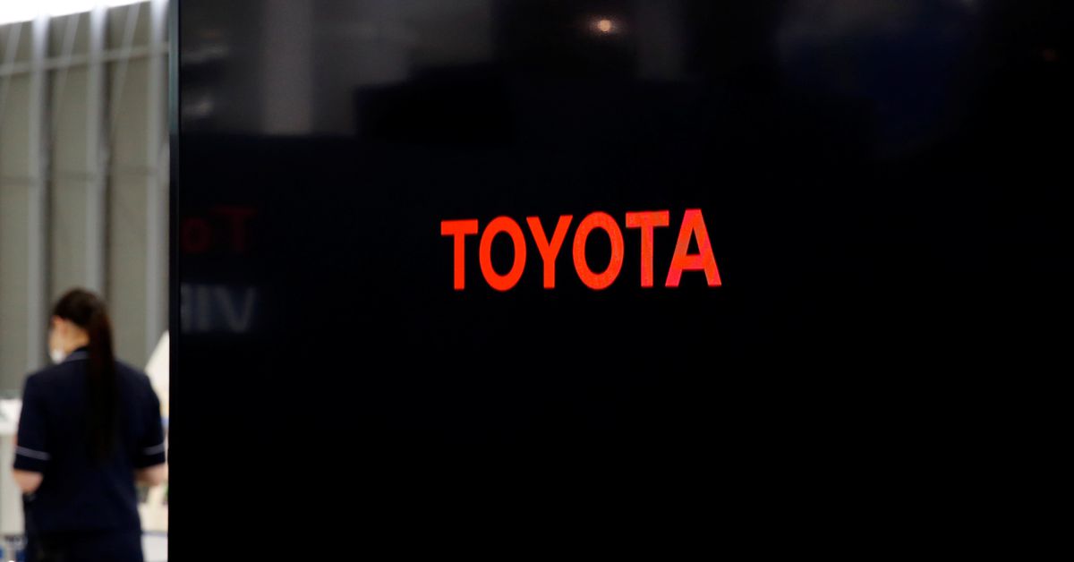 Featured image for Toyota's Japan factories grind to a halt as system failure strikes