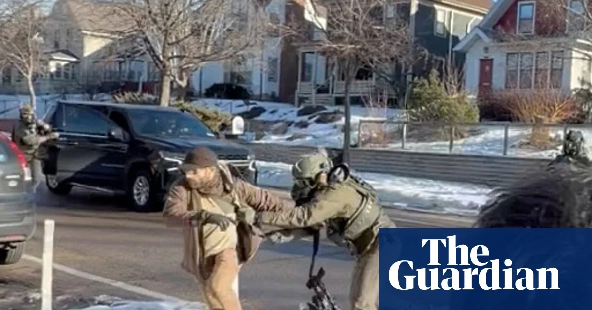 Video surfaces of Jan. confrontation between Alex Pretti and federal agents days before Minneapolis killing