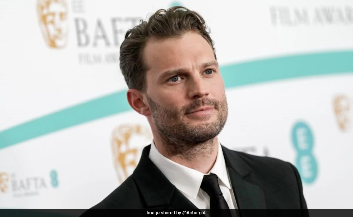 Featured image for Jamie Dornan Hospitalized After Toxic Caterpillar Encounter