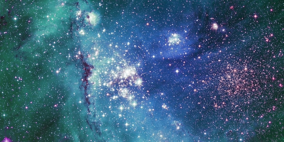 Featured image for First-ever detection of 'monster stars' 10,000 times larger than the Sun